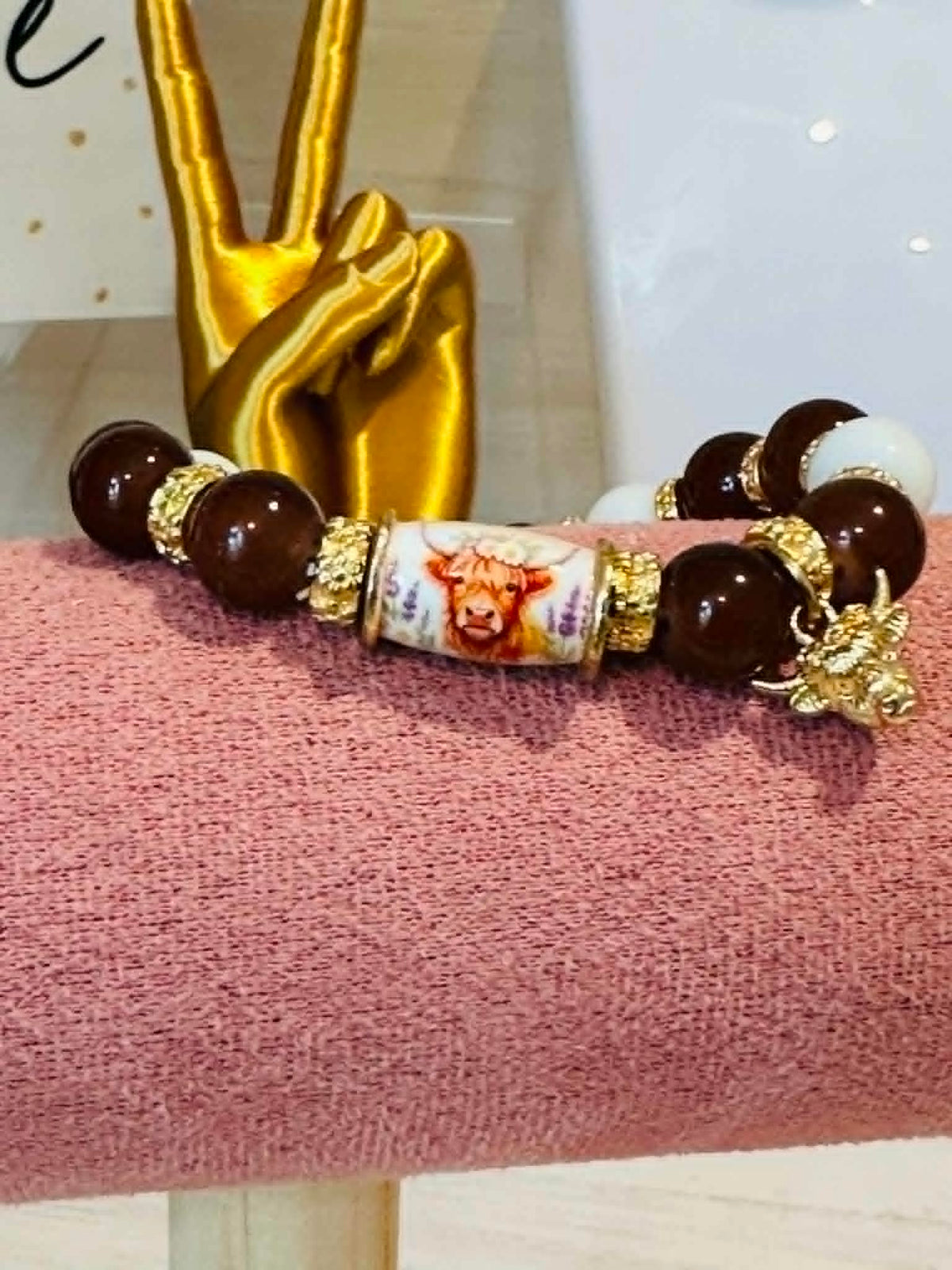 Highland Cow Crystal Bead Bracelet