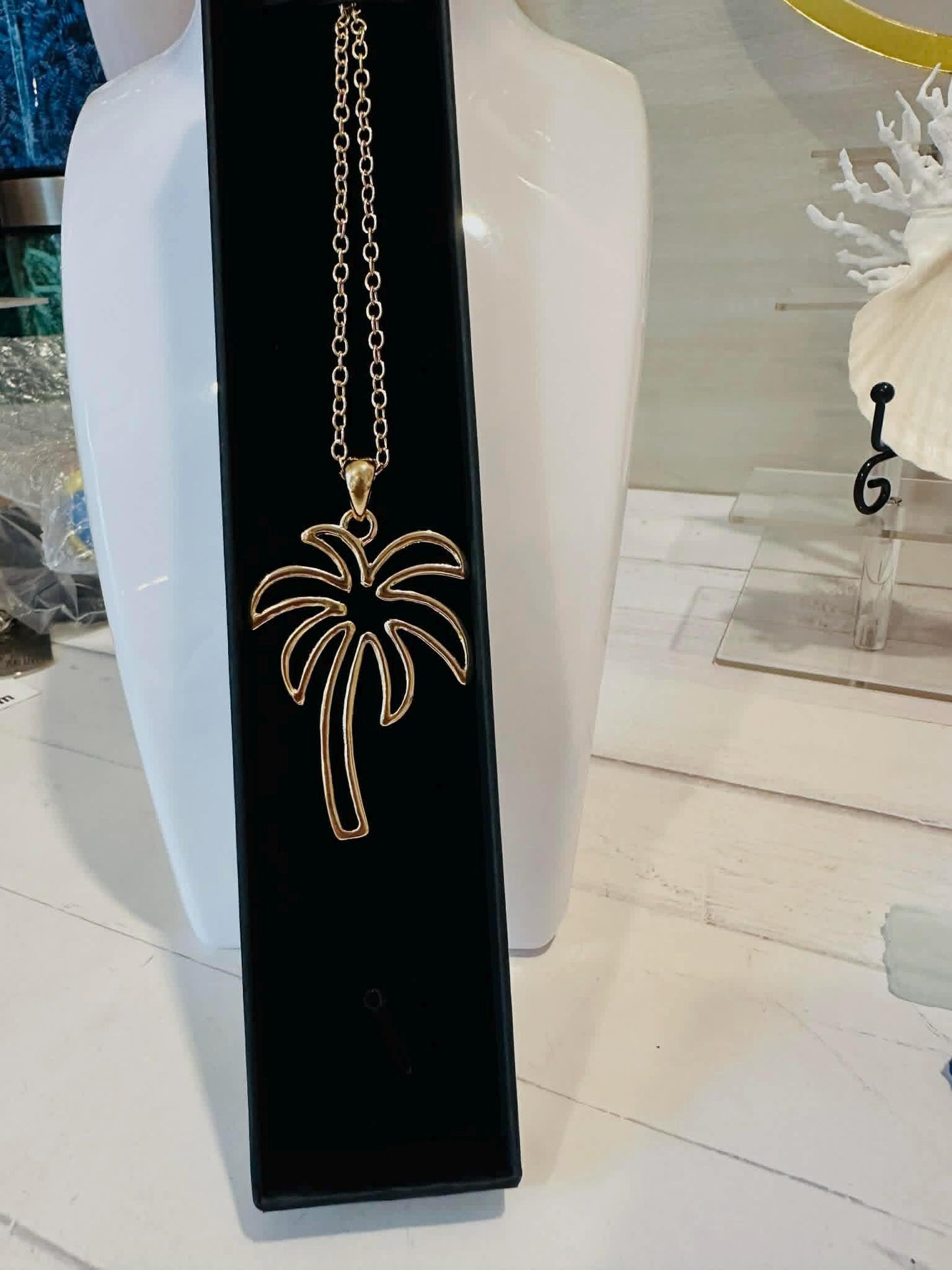 Palm tree Necklace
