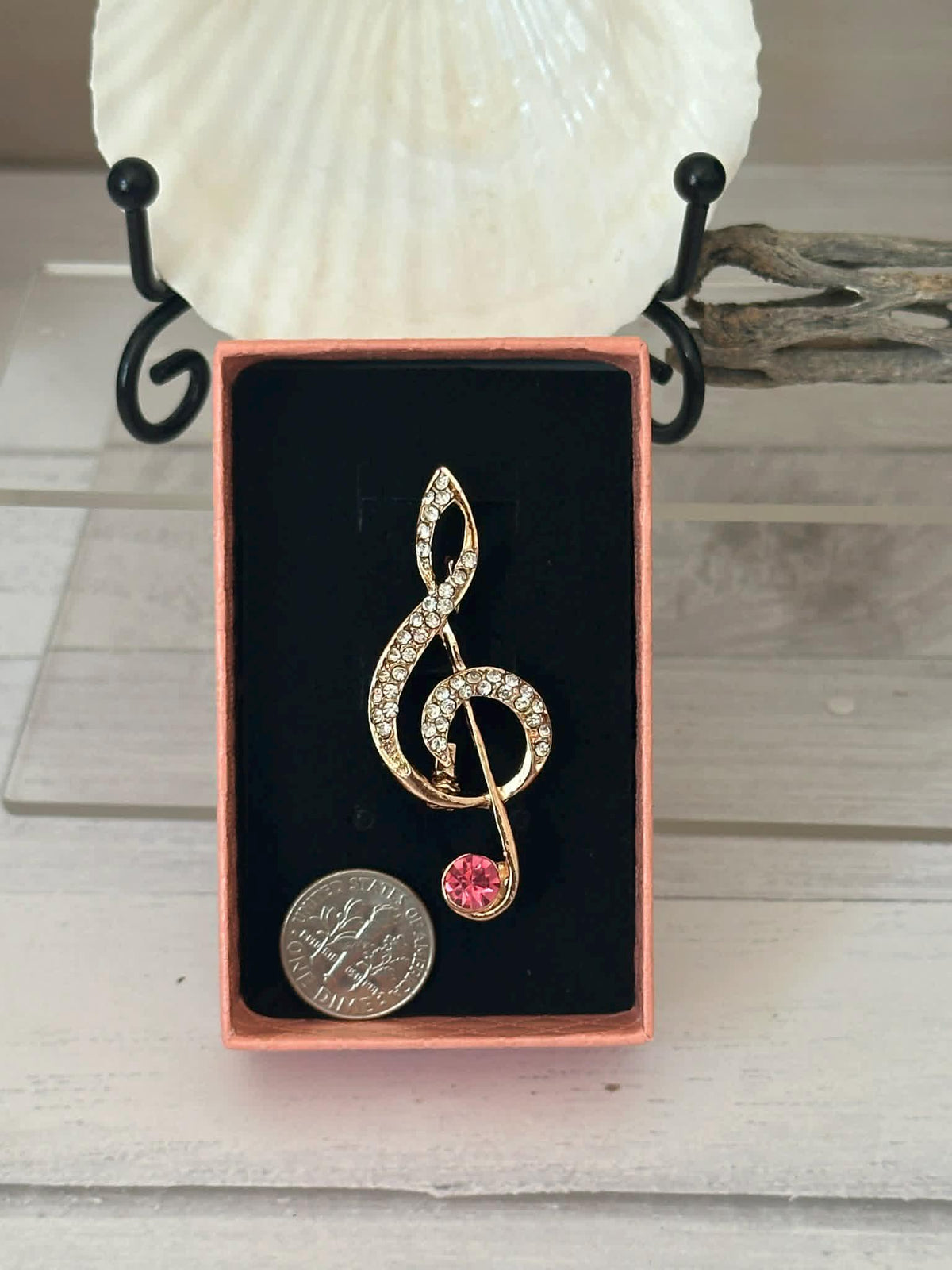 Music Note Brooch