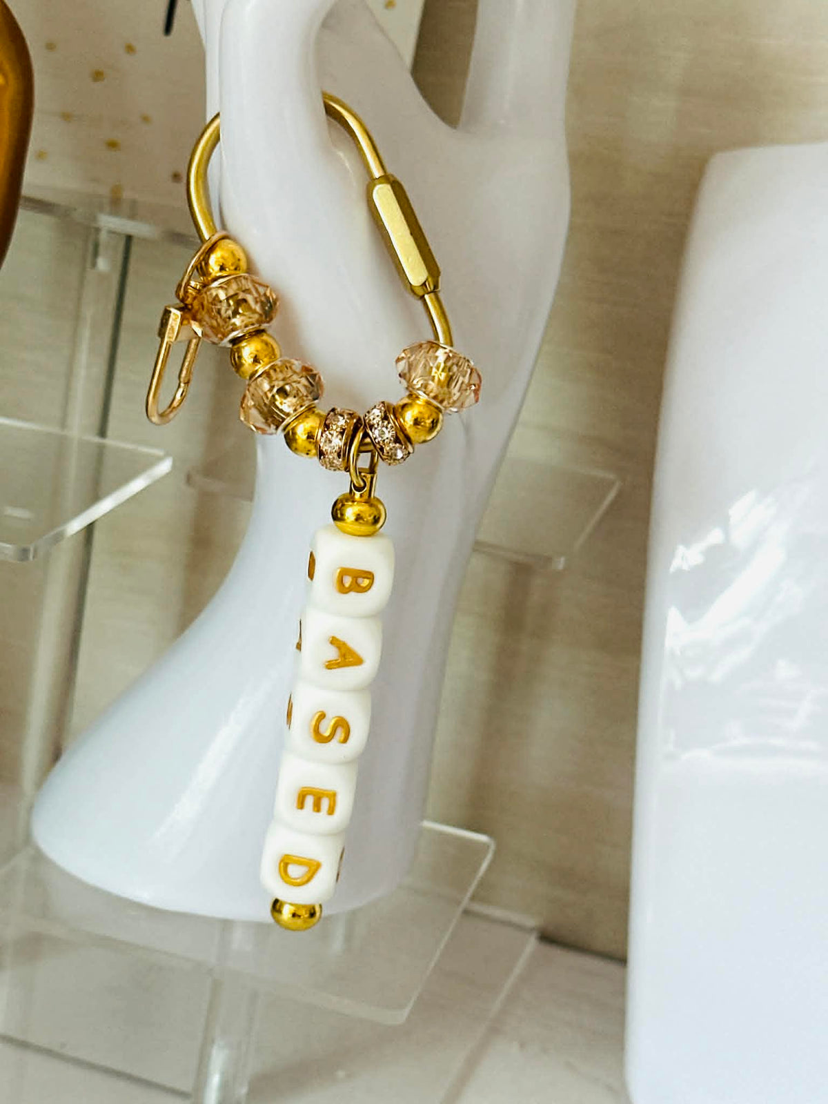Based Carabiner