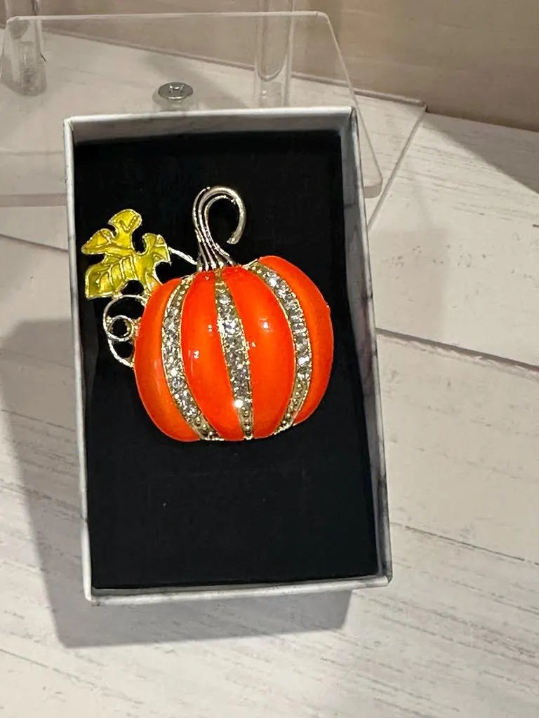 Pumpkin Brooch