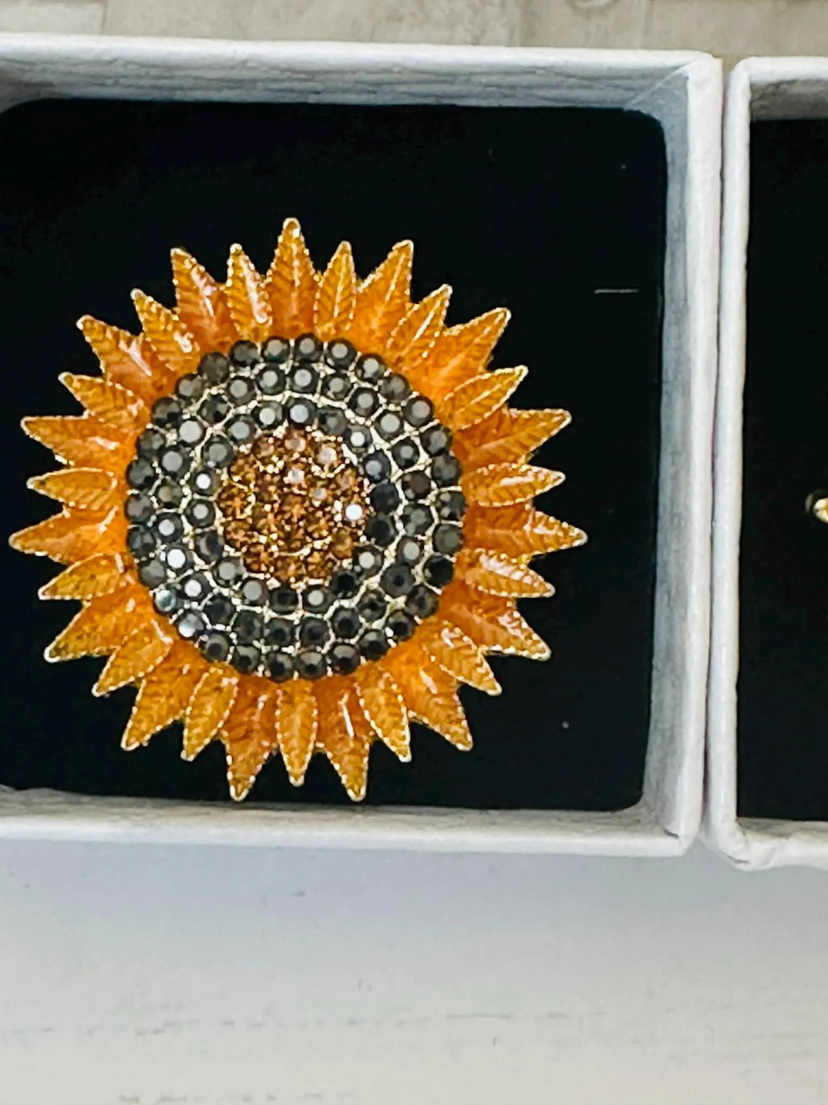 Sunflower Brooch