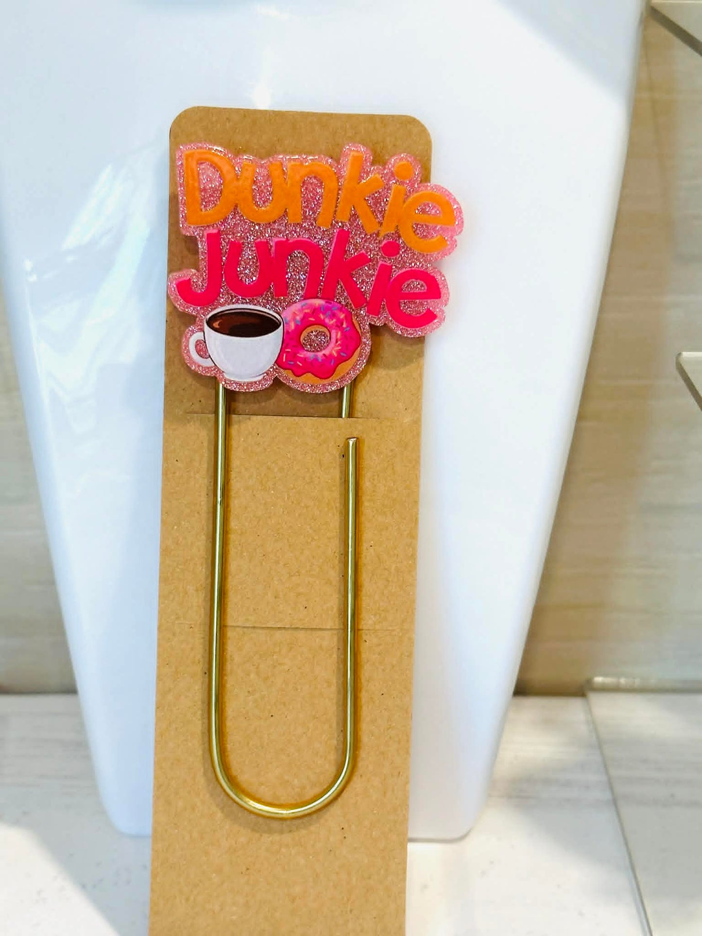 Dunkin Jumbo Paperclip