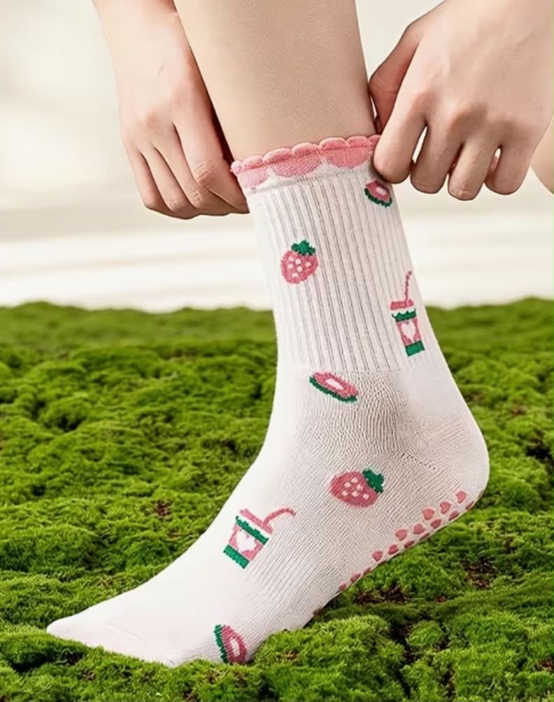 Strawberry Pilate  Yoga Socks